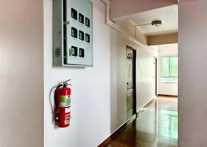 ゲストハウス 307 Budget Room, Wifiutilities Bangkoks Center バンコク都